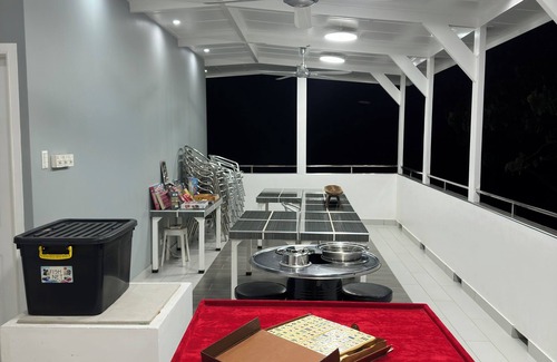 Calatagan House | Experience tranquility and entertainment all in one place!