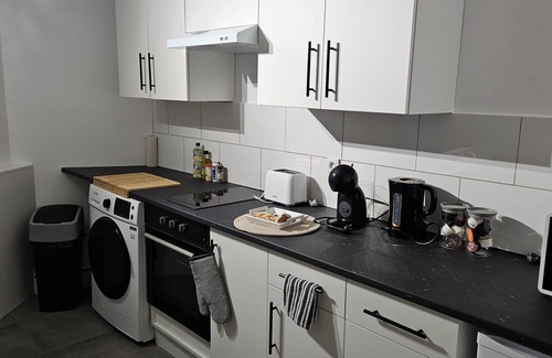 Melun Apartment | Express Yourself