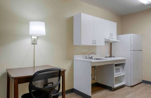 Florida Central Atlantic Coast Hotel | Extended Stay America Select Suites - Orlando - Conven Ctr - Sports Complex