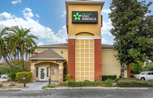 Tampa Hotel | Extended Stay America Select Suites - Tampa - North Airport