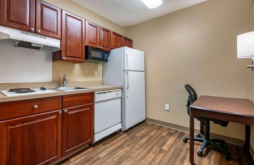 Orlando Hotel | Extended Stay America Suites Orlando Southpark Commodity Cir