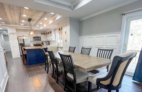 Rockwell House | Extravagance Meets Comfort, with neighborhood Lake access.