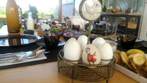 Alftanes House | Eyvindarholt Guesthouse