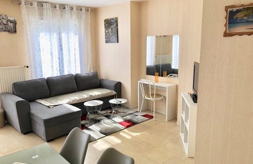 Bois Guillaume Apartment | F1 Apartment F1 Apartment
