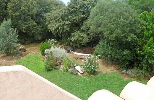 Arca Apartment | F2 for 4 people quiet with terrace and large garden, Clim. Wireless.