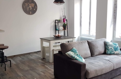 Pithiviers Apartment | F2 Pithiviers Center (45) "Ô furnished by Pithiviers"