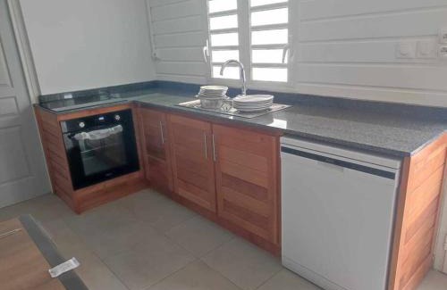 Le Tampon House | F3 Maison au tampon