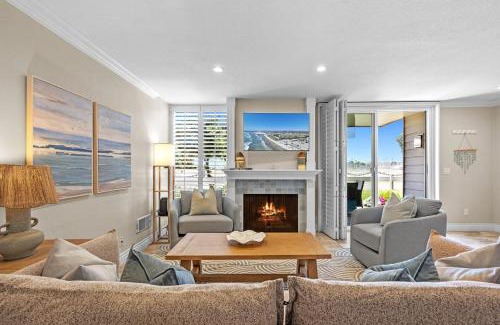 Townsite House | F9 - Beach Cottage Getaway