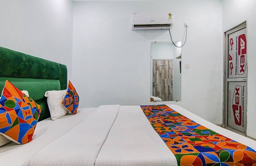 Manimajra Hotel | Fabexpress Nisad Raj