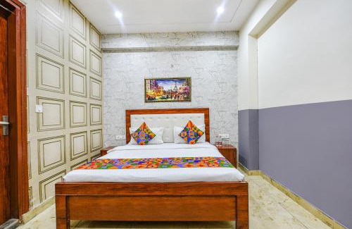 Greater Noida Hotel | FabExpress The DMS Residency