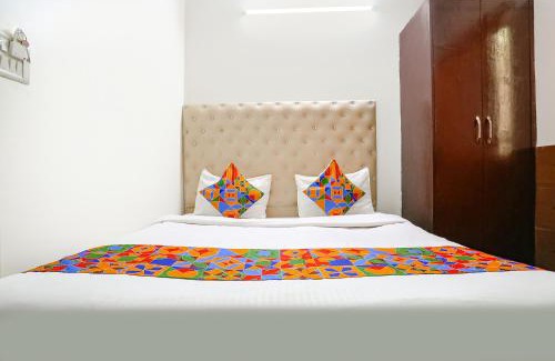 Lajpat Nagar Hotel | FabExpress The Lazeez