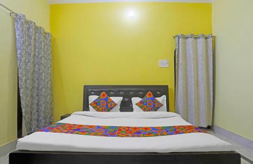 Kakarmatha House | FabHotel Baba Guest House - Dasaswamedh Ghat