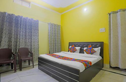 Kakarmatha House | FabHotel Baba Guest House - Dasaswamedh Ghat