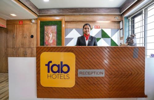 Ahmedabad Hotel | FabHotel Galaxy I
