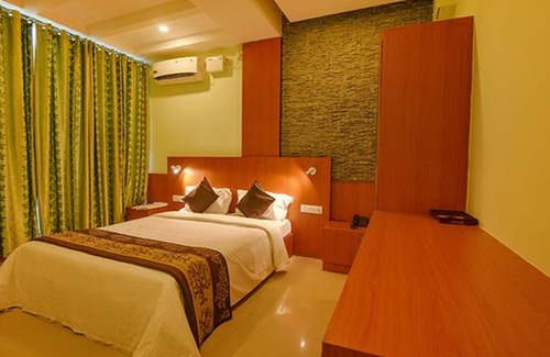 BTM Layout Hotel | Fabhotel Jen & Jo