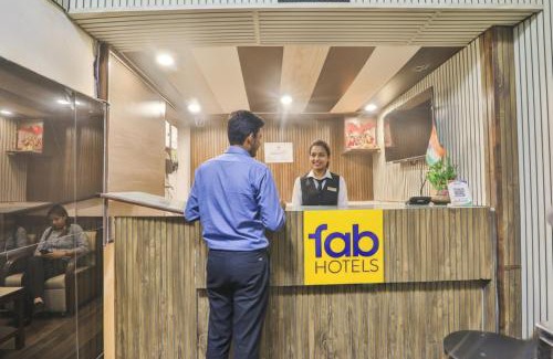 Kakarmatha Hotel | FabHotel LS Grand - Banaras Railway Station