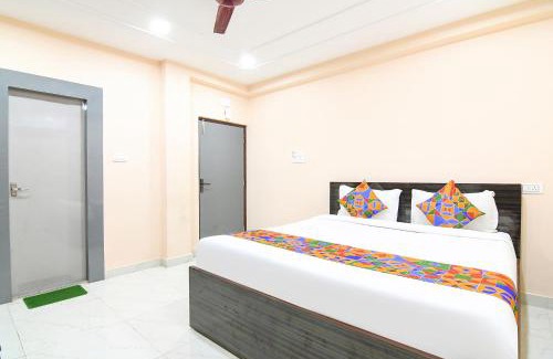 Sector II Hotel | FabHotel Olive Inn I - 260m from Saltlake Sector V Metro Station