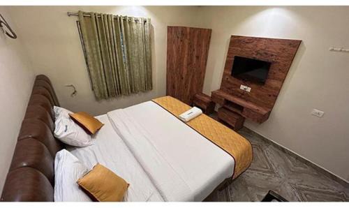 Tirupati Hotel | FabHotel Pranavam Residency