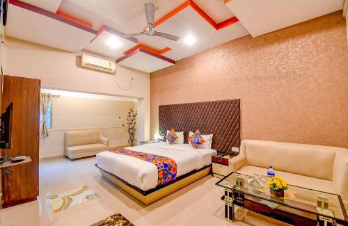 Ballygunge Hotel | FabHotel Prime Rockstar Suites