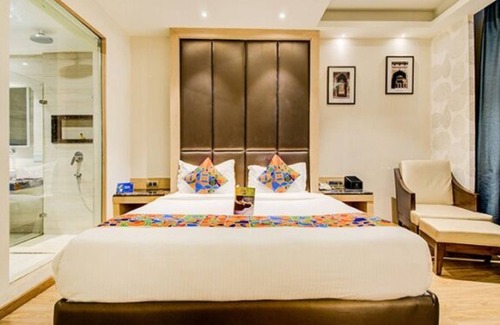 Auli Hotel | FabHotel Prime V Hazratganj