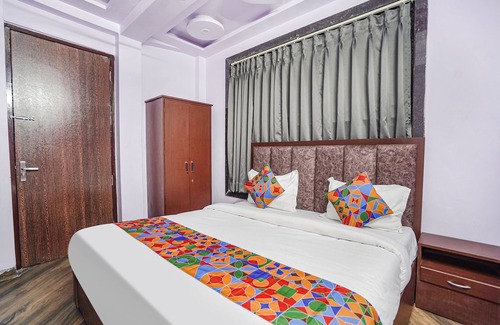 Varanasi Hotel | Fabhotel Raghav Raj Inn
