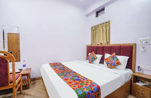 Varanasi Hotel | Fabhotel Raghav Raj Inn