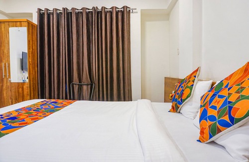 Central Pune Hotel | Fabhotel Royal Palace Inn