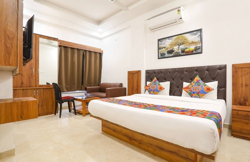 Nagpur Hotel | FabHotel Runway Inn