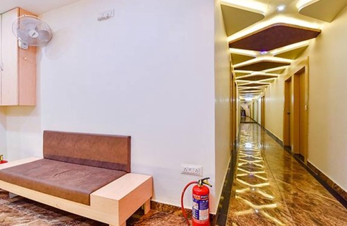 Ahmedabad Hotel | Fabhotel Symphony Grand