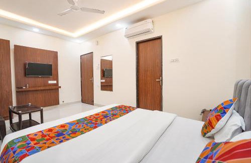 Kolar Road Hotel | FabHotel The Ganesha Oasis