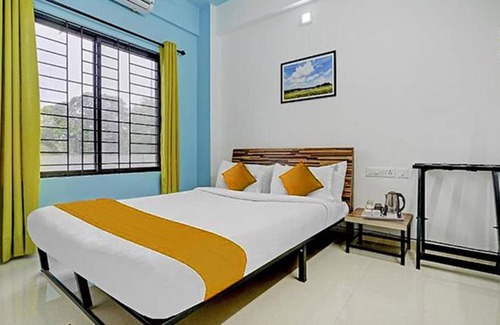Kochi Hotel | Fabhotel The Paradise Inn Residency