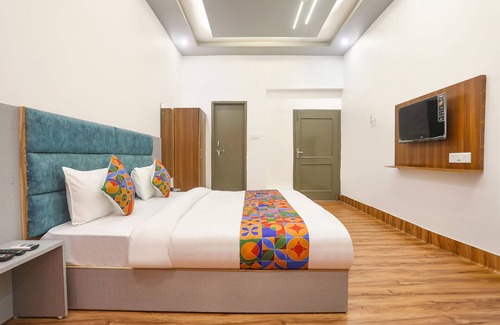 Allahabad Hotel | Fabhotel Villa The Suites