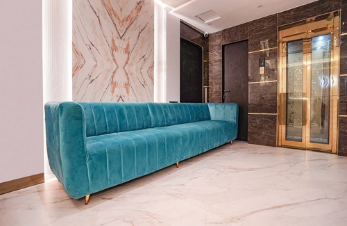Kurla West Hotel | Fabhotel Well Back