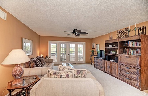 Burnt Store Marina Condo | Fabulous 2-bedroom condo with AC in Punta Gorda