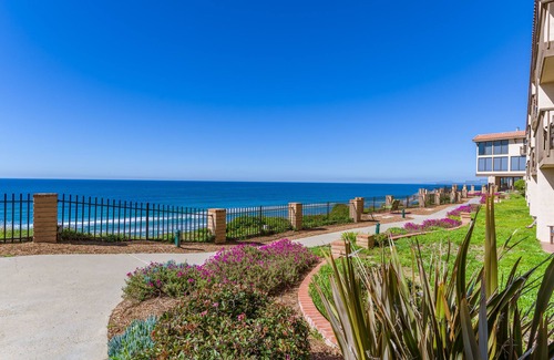 Solana Beach House | Fabulous Ocean View Condo,Monthly Specials!