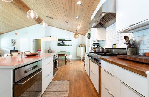 Oxford House | Fabulous Oxford Rental-Come stay the weekend of the entire month of July!