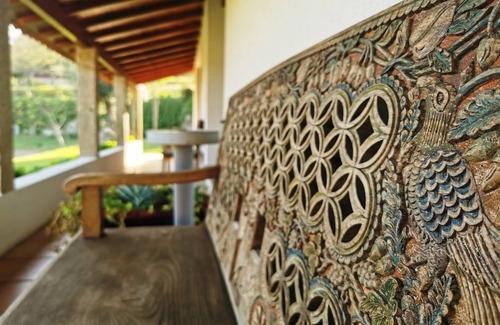 Gondufe House | Fabulous Pool in a Stunning Landscape