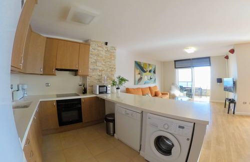 Tabaiba Apartment | Facing the ocean - Whole apartment 2 bdrms & pool