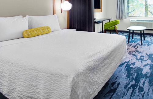 Broomfield Hotel | Fairfield by Marriott Inn & Suites Boulder Broomfield/Interlocken