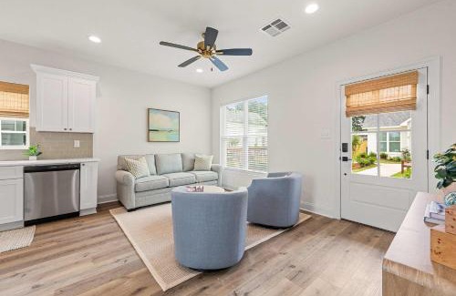 Youngsville House | Fairway Cottage 2BR Retreat Near Sportsplex