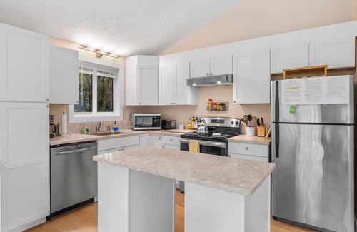 Shelton House | Fairway House w/Lakes Access