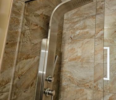 Canmore Apartment | Falcon Crest Canmore Banff
