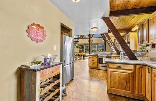 Baderville House | Fall in Flagstaff | Enjoy our Local Discounts