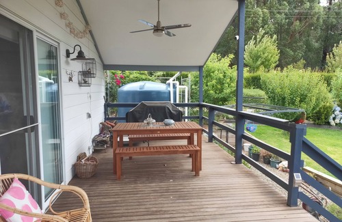 Marysville House | Falls Cottage - Spring time specials!
