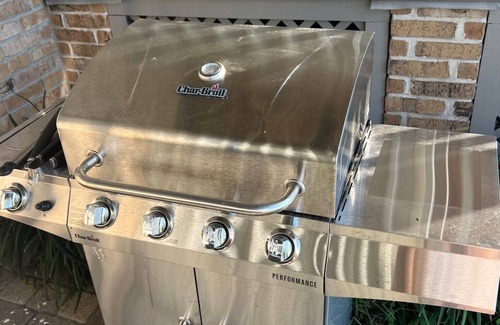 New Roads House | False Flamingo - ON Lake! Spacious Accommodations. Enjoy & Relax - Boat Rental?