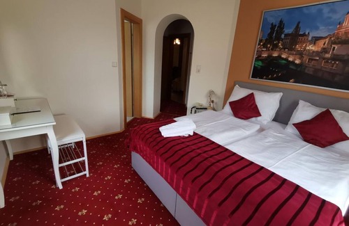 Bad Kleinkirchheim Bed & Breakfast | Familienzimmer Typ C - Hotel Kirchenwirt