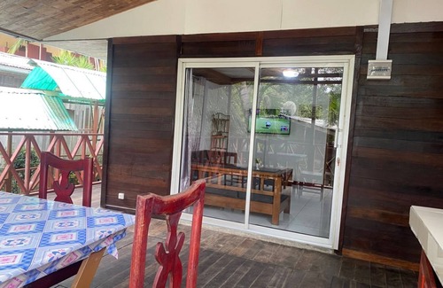 Kribi Ski Chalet | Family Chalet 3BR/6P · Balcony · Beach · B’fast op