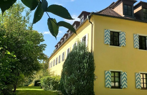 Beilngries Apartment | Family & dog-friendly vacation apartment 80 m2 to make you feel at home