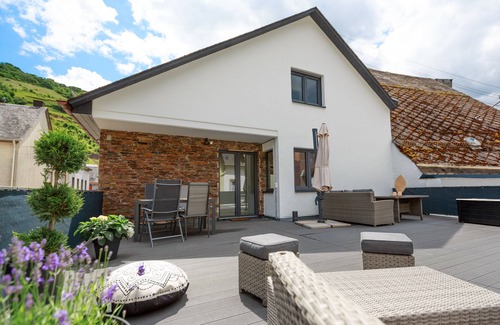 Senheim Apartment | Family Ferienwohnung Trockner & Waschmaschine E-ladestation