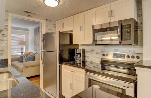 Palmetto Dunes Cottage | Family-friendly 2BR Home w/ Sofa Bed Hilton Head